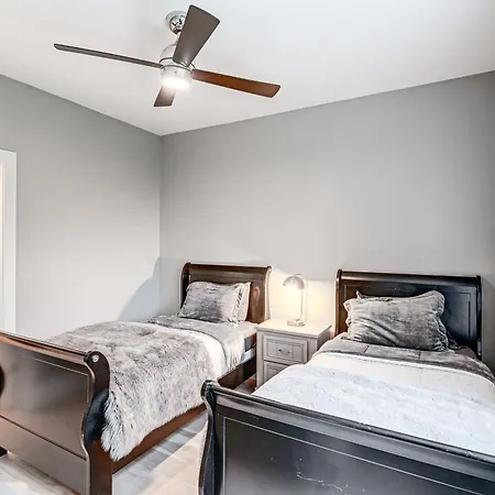 1 Mi To Downtown Nashville: Townhome W/ Balcony! *