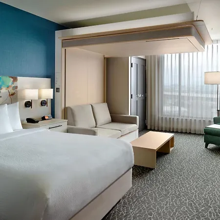Hotel Towneplace Downtown/capitol District 3*