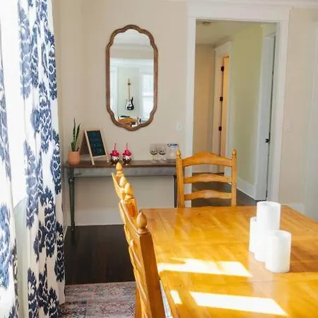 Nation Station Holiday home *