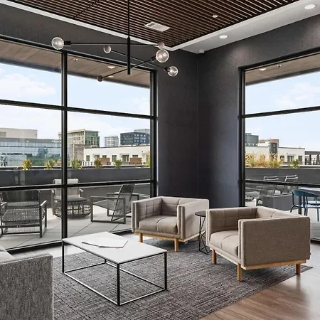 Apartment Chic Music Row Rooftop Deck With View Gym Office And *