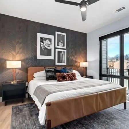 Electric - Odyssey -top Floor West End 2 Bedroom - Minutes To Broadway * Nashville