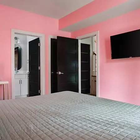 Holiday home Ultimate Bach 10min To Dt Ig Walls Every *