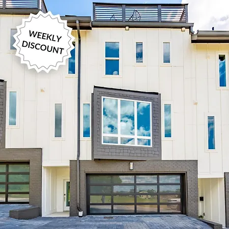 10 Min To Dt - Rooftop, Garage, Firepit, W&d Holiday home Nashville