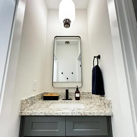 Eustacias Place Apartment