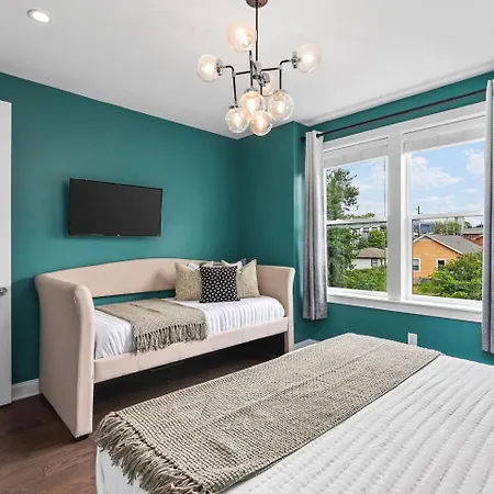Rooftop Deck Firepit And Garage Walk To 12 South And Restaurants *