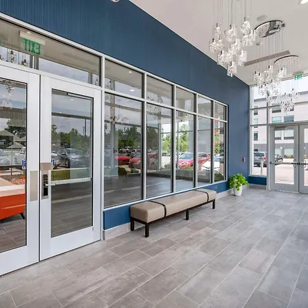 Cambria Airport Hotel