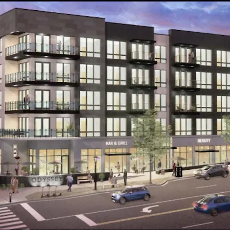 Apartment Electric - Odyssey -top Floor West End 2 Bedroom - Minutes To Broadway *