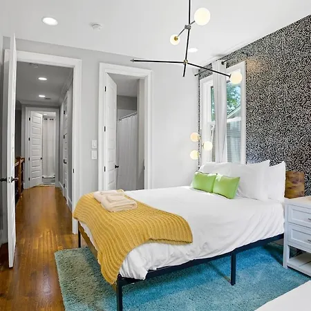 5 Mins To Downtown - Big Luxury House - 7 Beds Holiday home Nashville