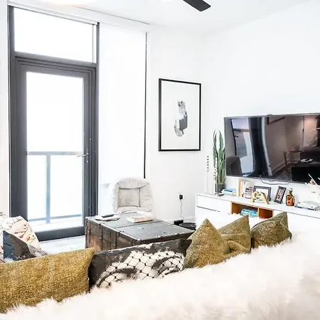 2-bed 2-bath Luxury Retreat * Nashville