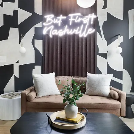 Kays Hideaway - Brand New & Beautifully Designed Apartment Nashville