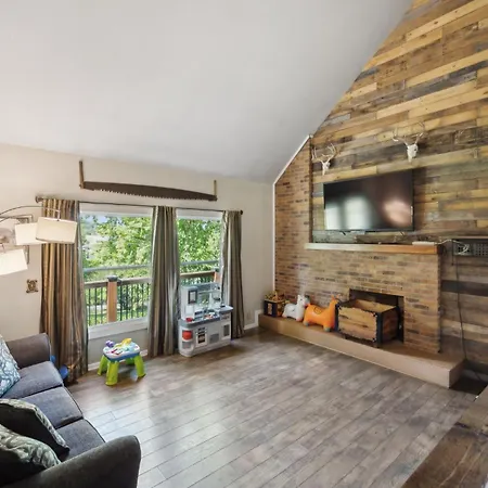 Holiday home Huge Family Wildlife Retreat Close To The