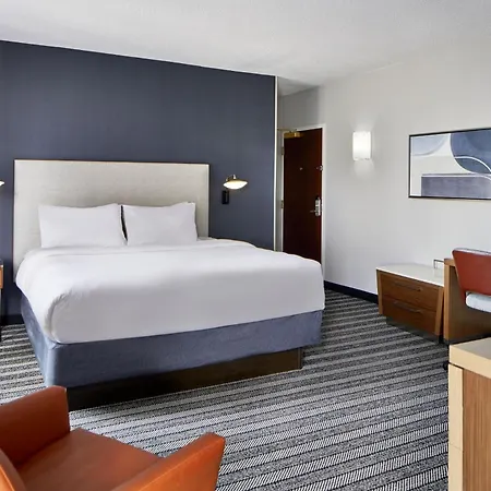 Courtyard By Marriott Downtown Hotel Nashville