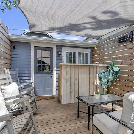 Holiday home Private House Downtown - Near Broadway! *