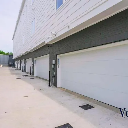 Vogue Life Trendy 4br House Ensuites * Nashville