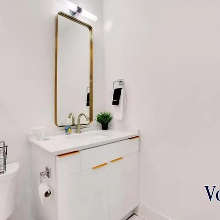 Vogue Life Trendy 4br House Ensuites Apartment