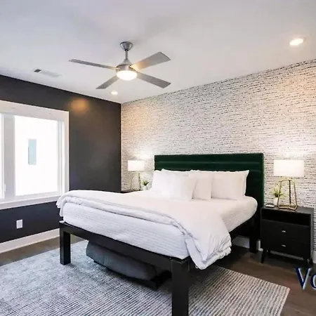 Vogue Life Trendy 4br House Ensuites *