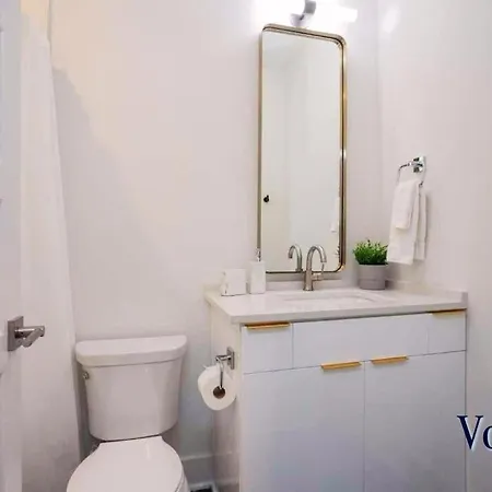 Vogue Life Trendy 4br House Ensuites