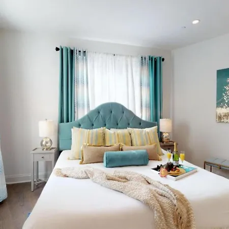 Luxury In Music Row The Gulch Is Minutes Away Holiday home Nashville