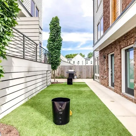 Game On • 1mi To Nissan Stadium Holiday home *
