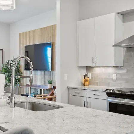 Holiday home East Nash Rooftop 3 En-Suites City Views Nashville