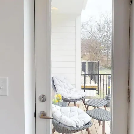 Luxury In Music Row The Gulch Is Minutes Away Nashville
