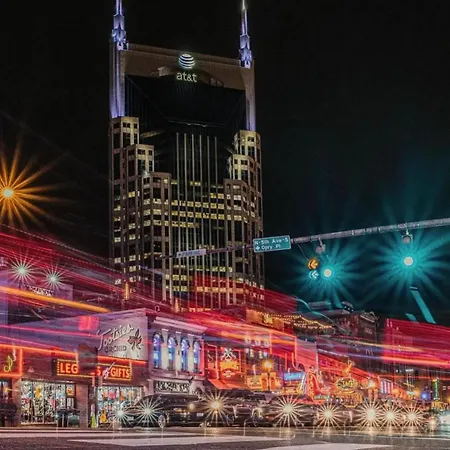 Muse- Morgan Wallen Speakeasy And Giant Balcony Holiday home Nashville