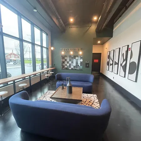 Muse- Morgan Wallen Speakeasy And Giant Balcony Holiday home