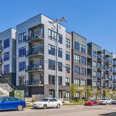 Holiday home Walk To Nightlife, Vanderbilt, Minutes To Broadway *