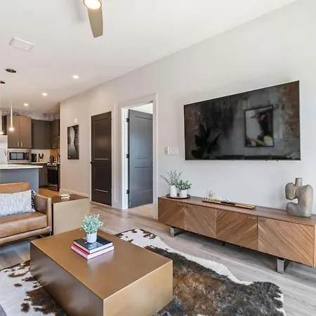 Walk To Nightlife, Vanderbilt, Minutes To Broadway * Nashville