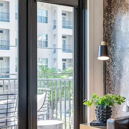 Walk To Nightlife, Vanderbilt, Minutes To Broadway Holiday home