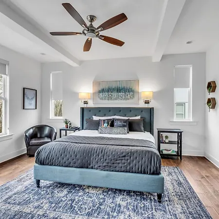 Lux East Nash-hot Tub & Rooftop Patio * Nashville