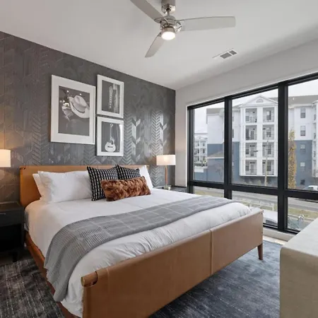 Walk To Nightlife, Vanderbilt, Minutes To Broadway Holiday home