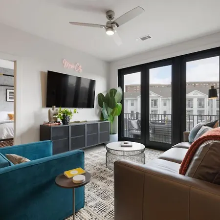 Walk To Nightlife, Vanderbilt, Minutes To Broadway Holiday home