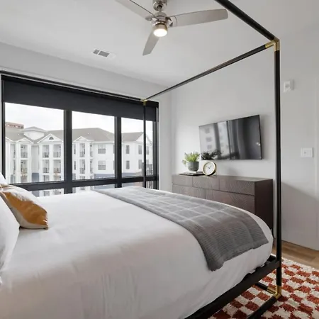 Walk To Nightlife, Vanderbilt, Minutes To Broadway Holiday home