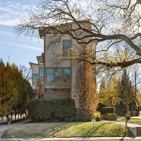 Holiday home Downtown W Rooftop Deck 4 Bedrooms 3 Baths Nashville