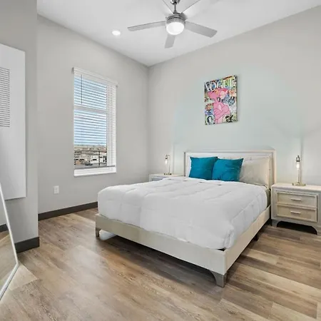 Alto 420 Apartment