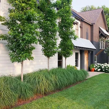 The Rambler - Sparkling Pool & Steps To 12 South Holiday home