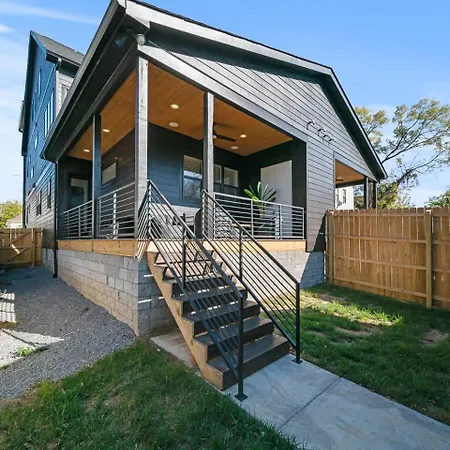 Holiday home Mid-century Luxury Rooftop Lounge Near Broadway Nashville
