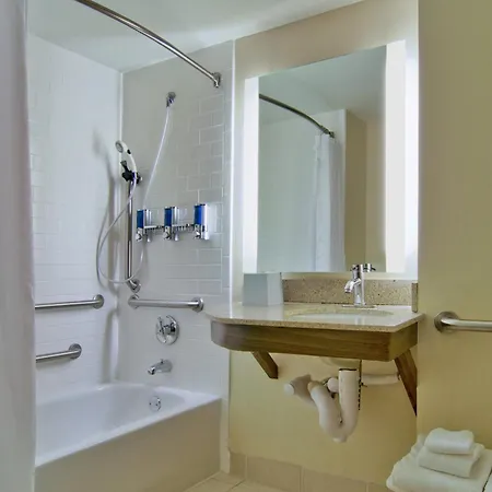 Four Points By Sheraton Airport Hotel Nashville
