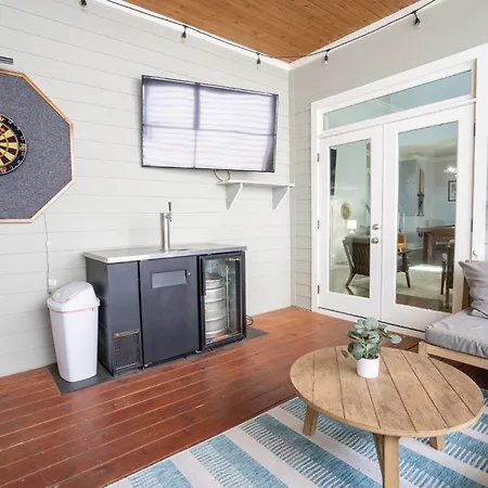 1103 Lawrence Ave Hbr Holiday home *