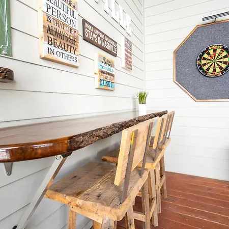 1103 Lawrence Ave Hbr Holiday home Nashville