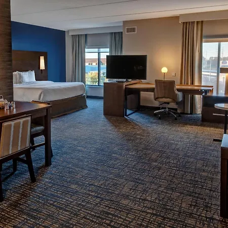 By Marriott At Opryland 3* Nashville