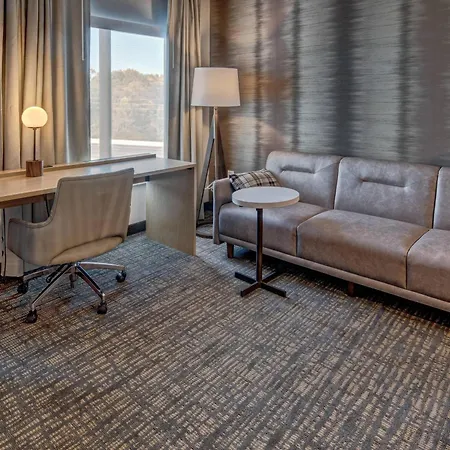 By Marriott At Opryland Hotel 3*