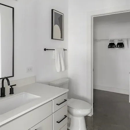 Apartment Landing At Standard Assembly - In South Nashville