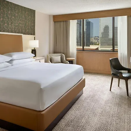 Hotel Sheraton Grand Downtown 4*