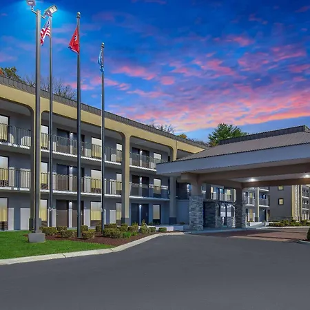 Baymont By Wyndham Airport
