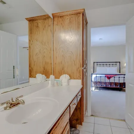 Belle Meade 30 Day With Private Backyard *