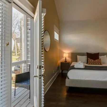 Spectacular Vibes - 5 Stars - Giant Covered Patio * Nashville