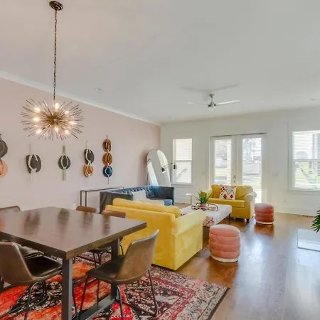 Spectacular Vibes - 5 Stars - Giant Covered Patio *