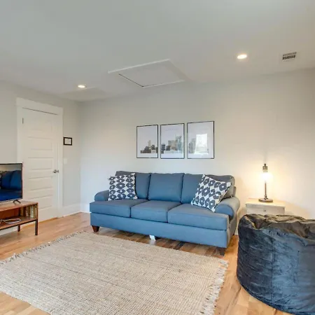 East Nash Luxury Four Bedrooms Huge Rooftop Patio